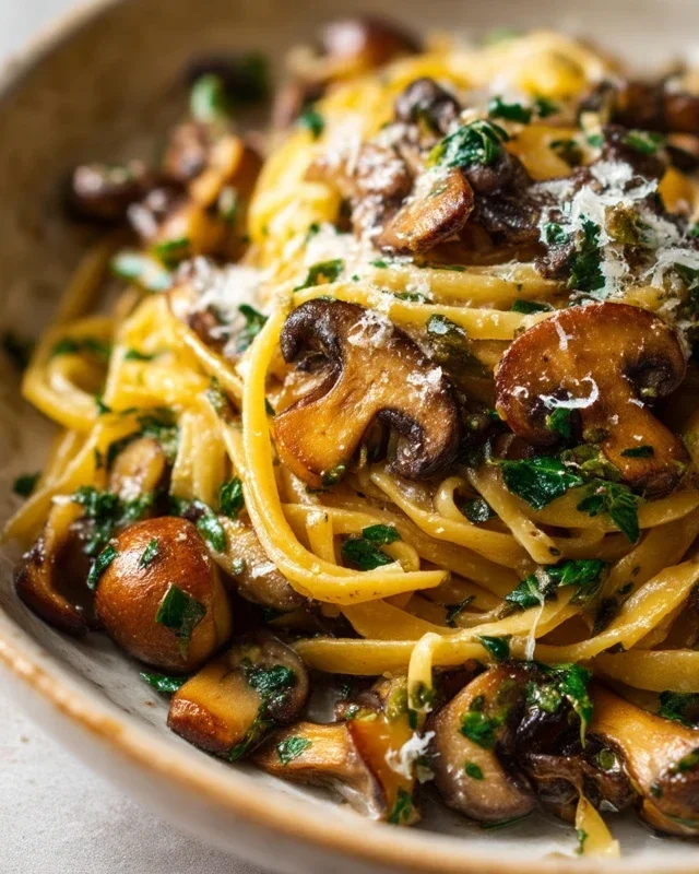 Garlic Mushroom Pasta